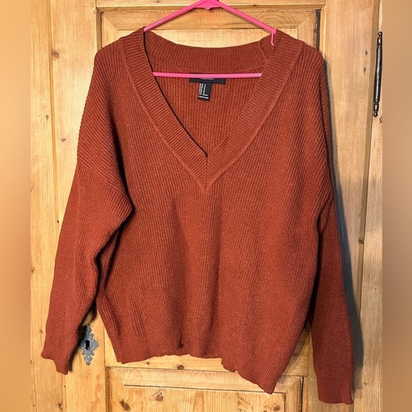 Forever 21 V-Neck Pullover Sweater Very Pretty Rust/Brown Size Med Academia - Picture 1 of 12